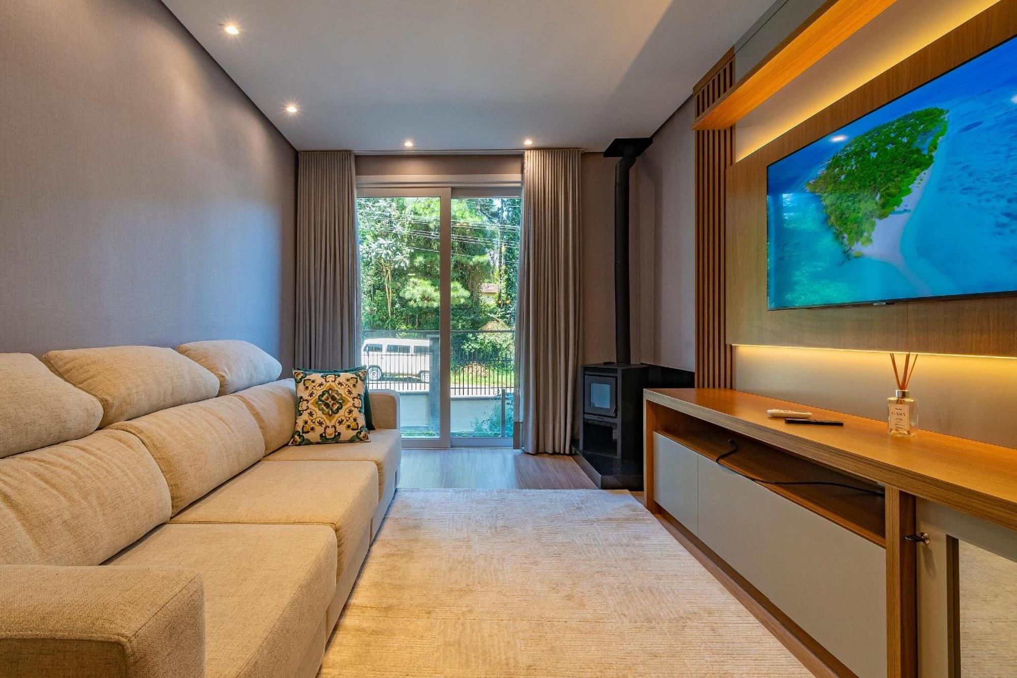 Rosa Edificio Bellagio Canela Com Infraestrutura Completa 아파트 외부 사진