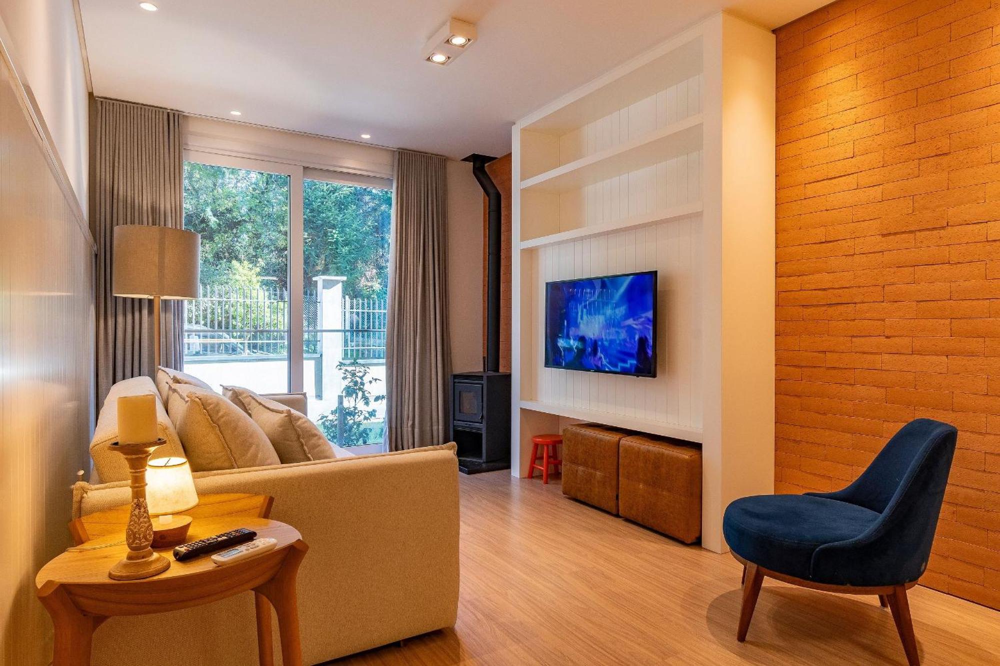 Rosa Edificio Bellagio Canela Com Infraestrutura Completa 아파트 외부 사진