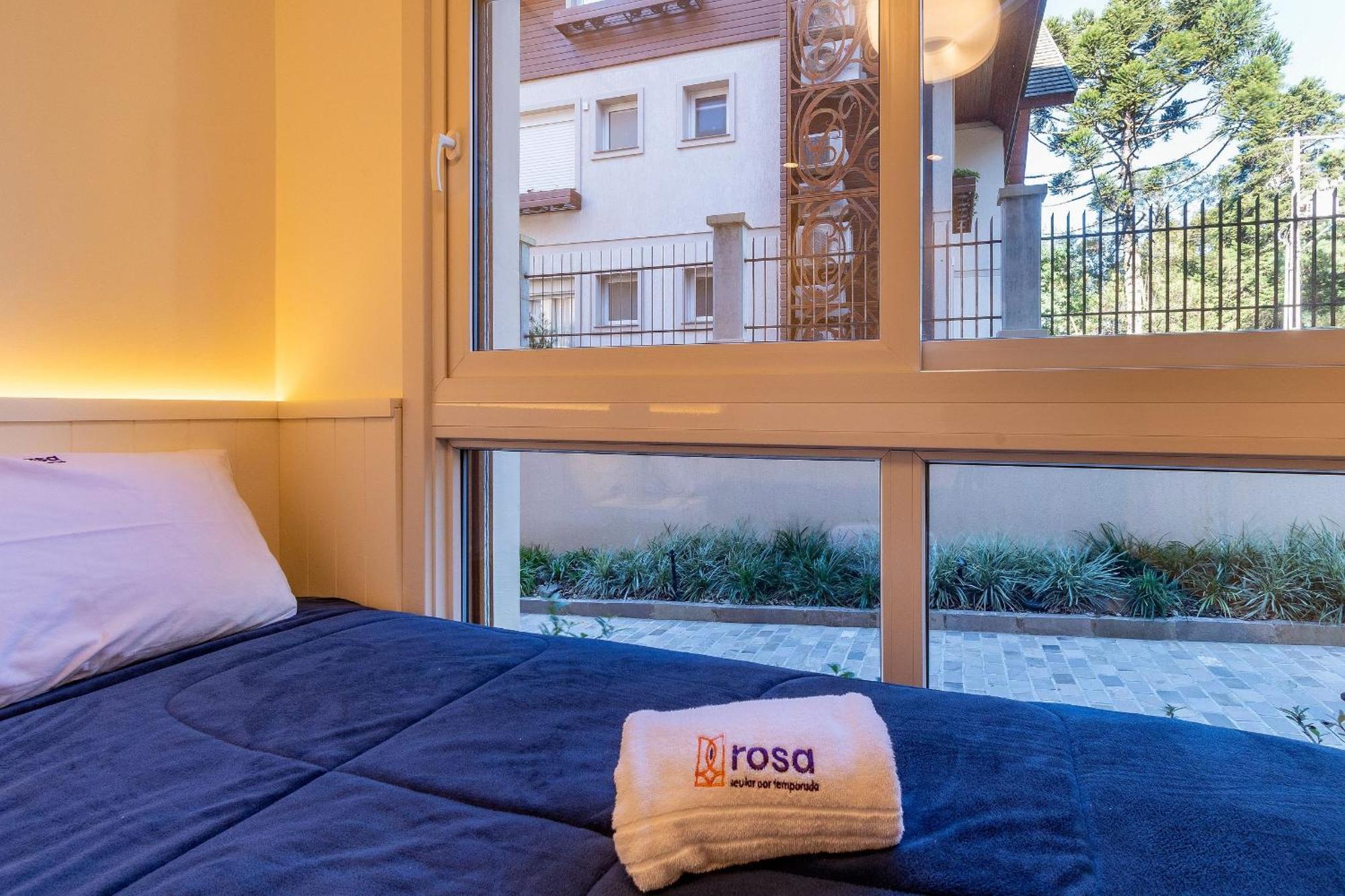 Rosa Edificio Bellagio Canela Com Infraestrutura Completa 아파트 외부 사진