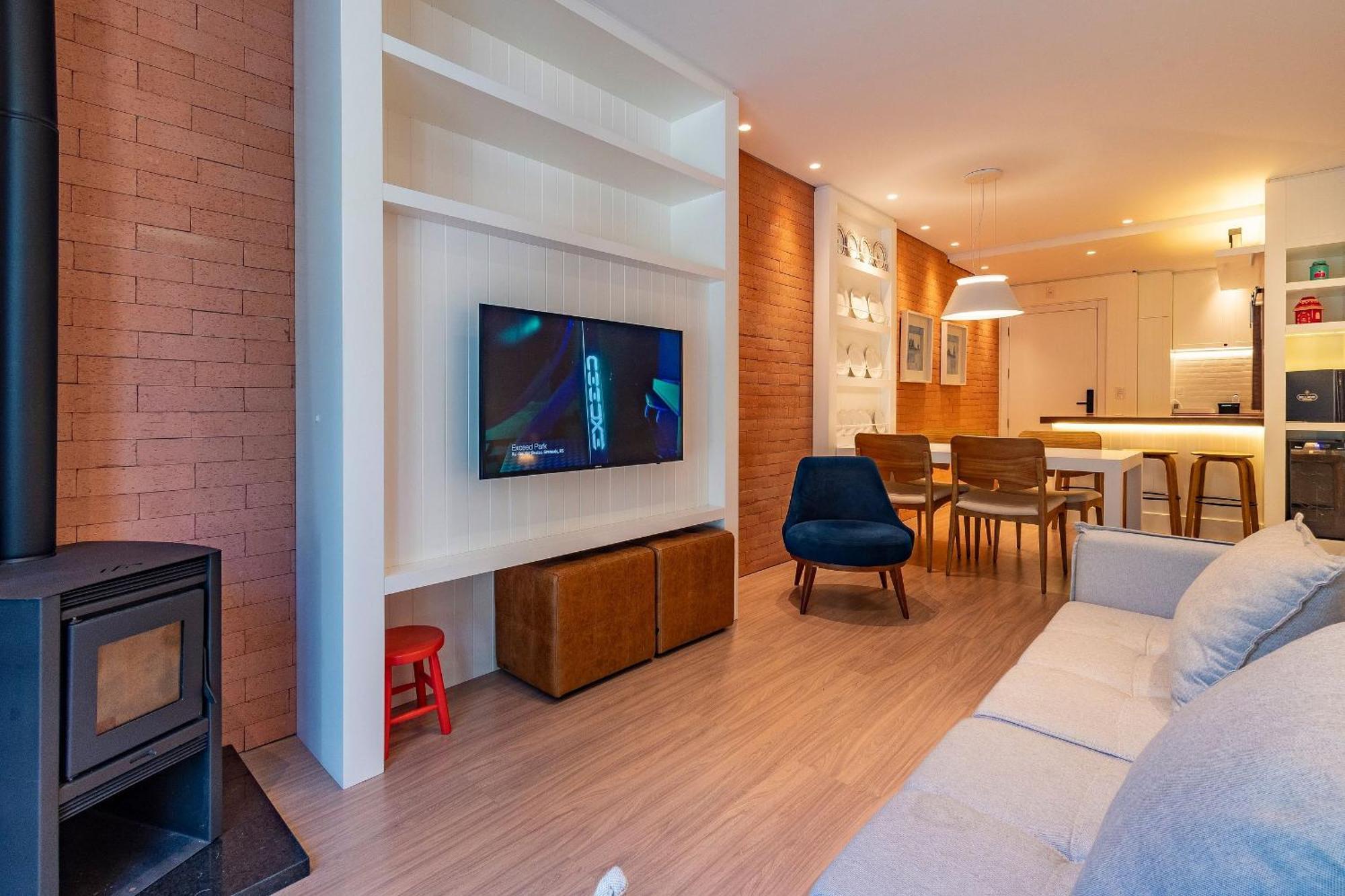 Rosa Edificio Bellagio Canela Com Infraestrutura Completa 아파트 외부 사진